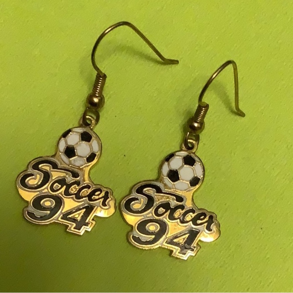🌹Soccer '94 dangling earrings
